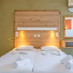 Simple Sun 2* הרסוניסוס