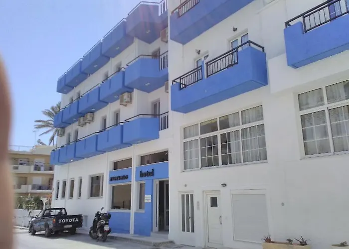 Simple Sun מלון 2*